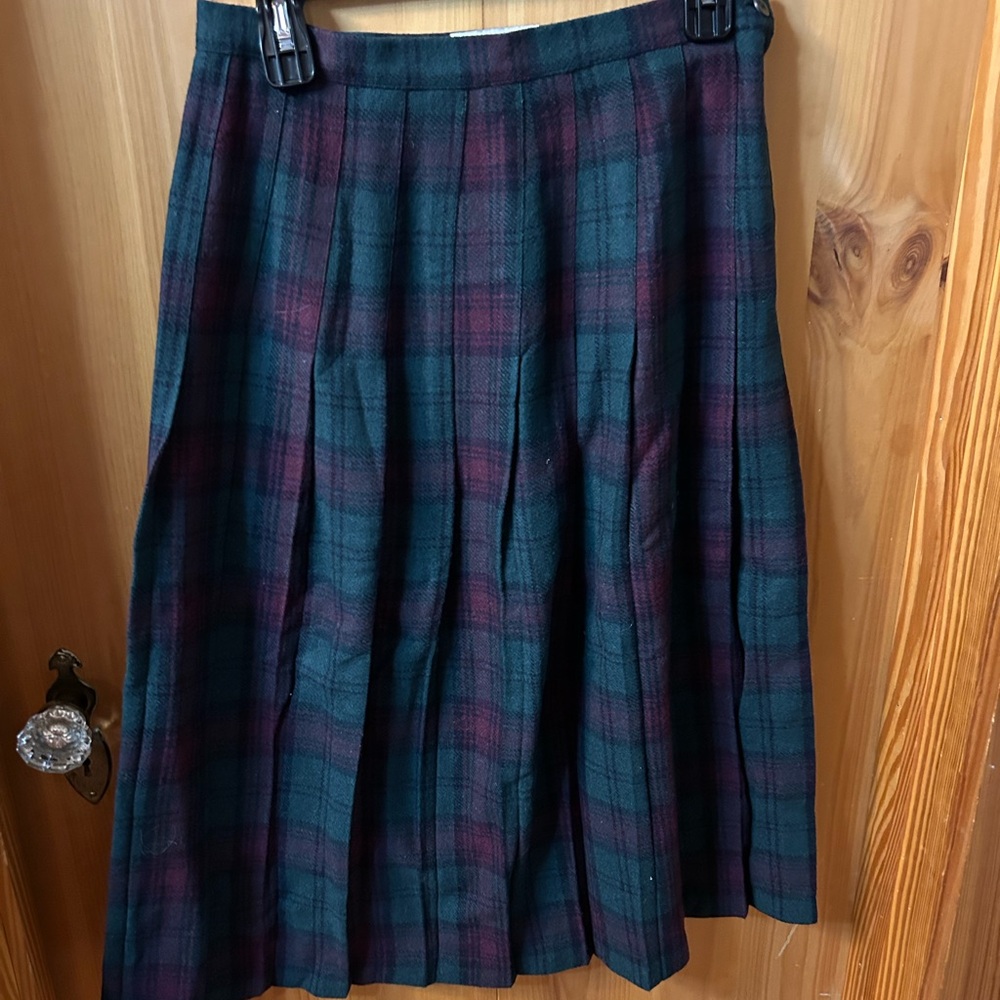 Chic Plaid A-Line Skirt in Green and Purple